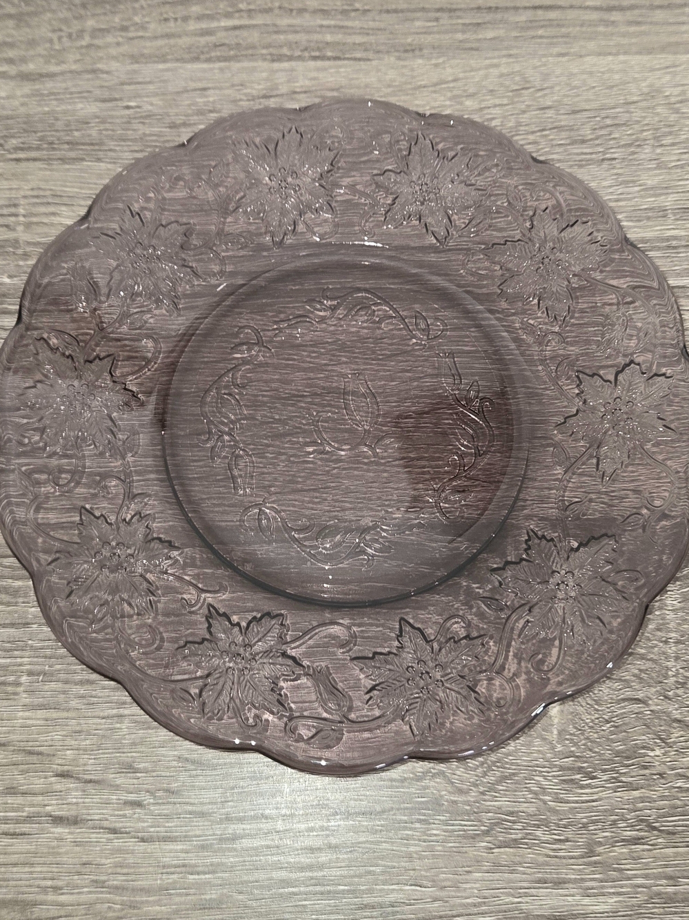 Vintage Princess House Fantasia Amethyst Purple 8" Salad Dessert Plate.